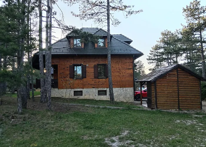 Daire Family 3 Kaludjerske Bare